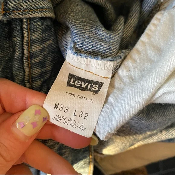 [LEVIS] VINTAGE 585 LIGHT MEDIUM WASH JEANS - Picture 5 of 10